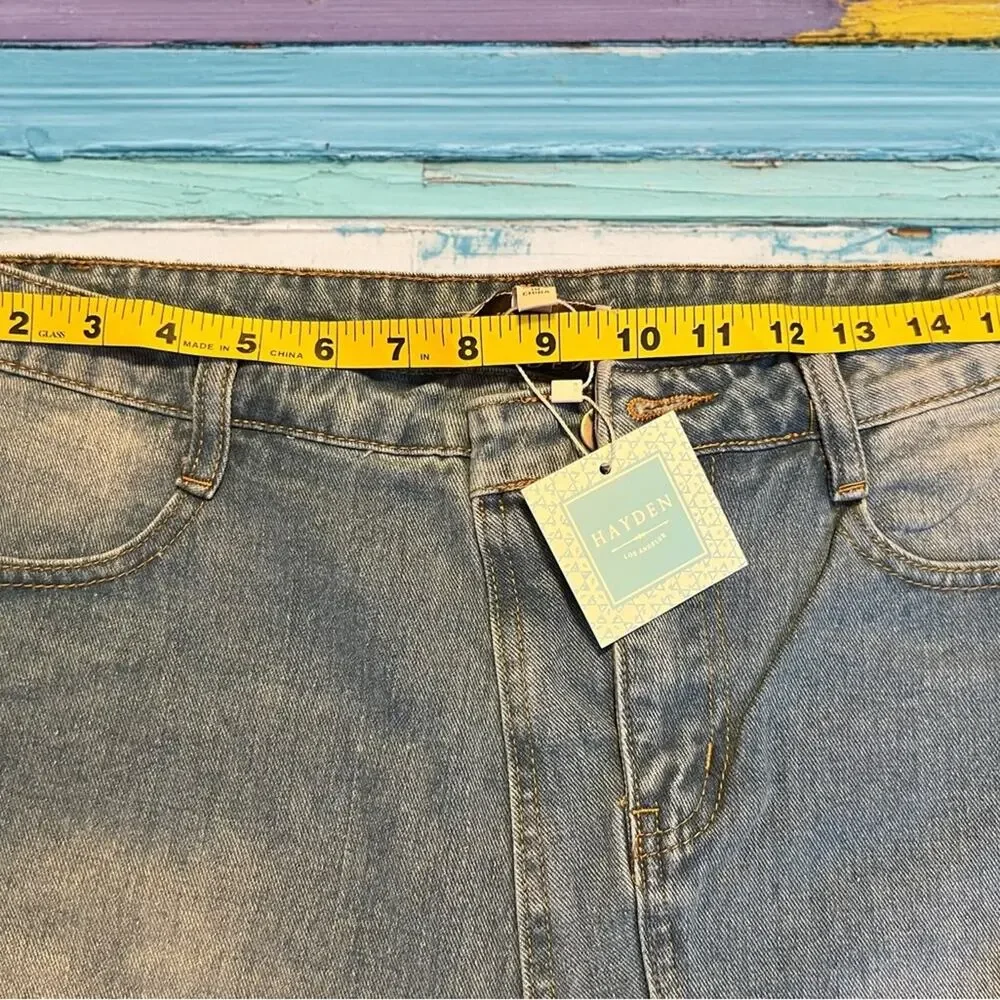 Hayden Denim Mini Skirt Distressed Raw Hem Light Wash Size L NWT - Picture 2 of 6